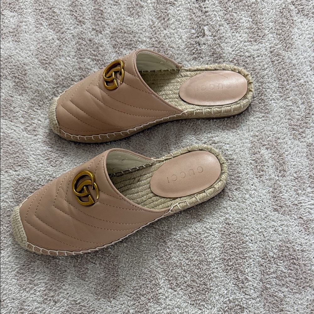 Gucci Espadrille Slide Mules with Gold GG Logo - Picture 3 of 5
